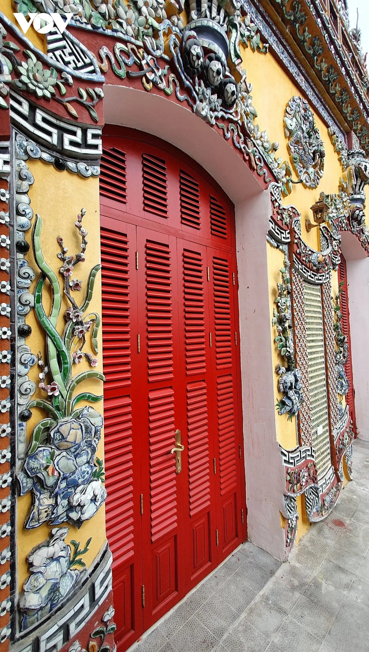 Điện Kiến Trung