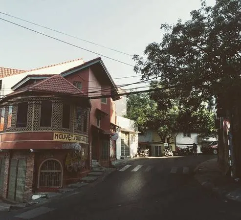 Dốc Tăng Bạt Hổ gần quán bánh căn Cây Bơ. Ảnh: @ngocdiepbao.