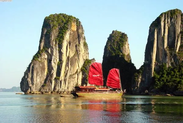 Du lịch Vịnh Hạ Long