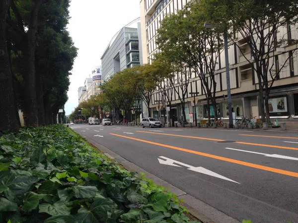Đường phố vắng vẻ ở Nagoya