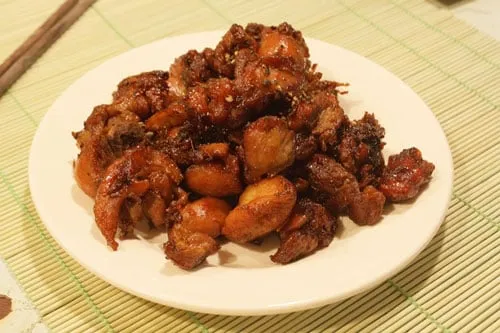 Gà ram mặn ngọt