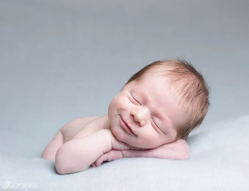 Giả mã ý nghĩa nụ cười của trẻ sơ sinh