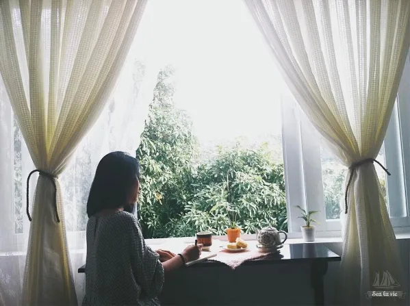 Góc bếp nhỏ xinh tại Sea La Vie Homestay