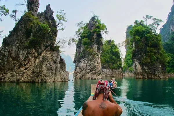 Hang Phraya Nakhon huyền bí