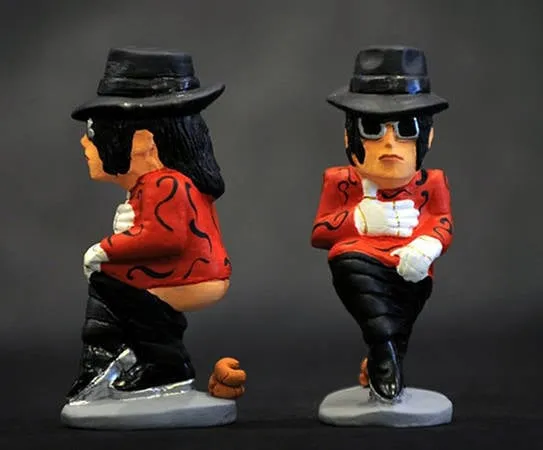 Hình ảnh bức tượng Caganer được tạo hình theo một nữ tu.
