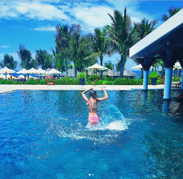 Hồ bơi tại Cam Ranh Riviera Beach Resort &amp; Spa