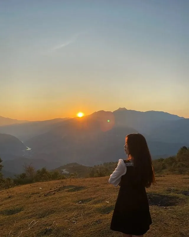 Hoàng hôn ở Tủa Chùa