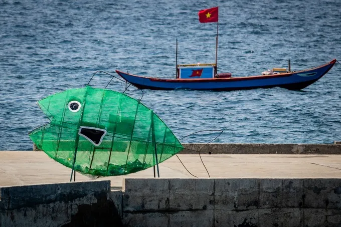 Hoàng hôn trên biển Đảo Bé Lý Sơn.