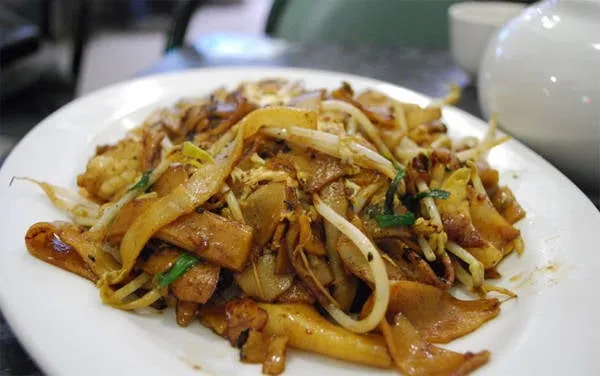 Hủ tiếu xào Char Kway Teow