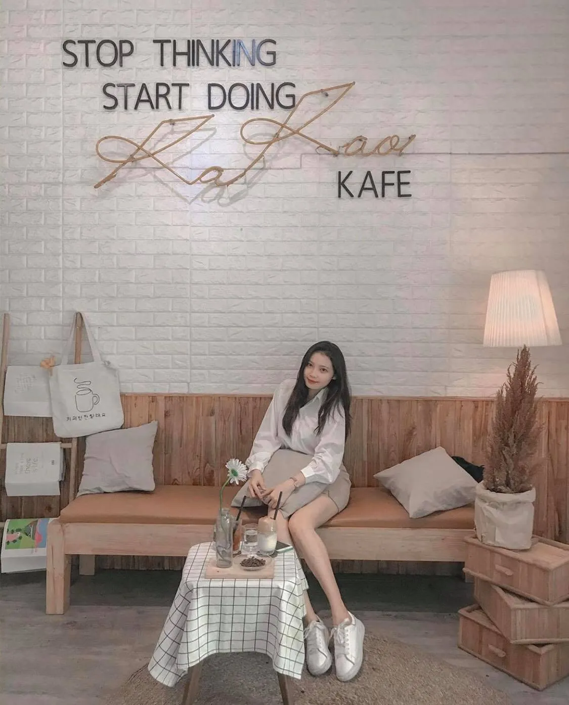 KAKAO KAFE - điểm đến lý tưởng cho giới trẻ