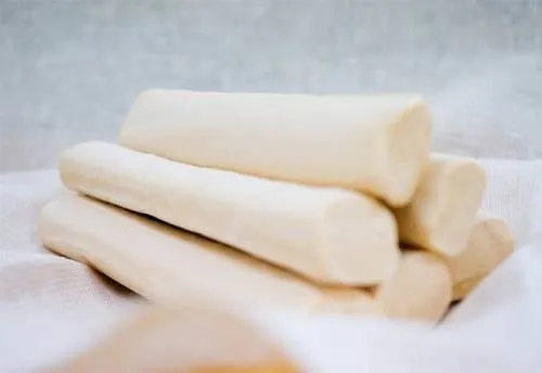 Kẹo mạch nha Yeot với nhiều hương vị khác nhau