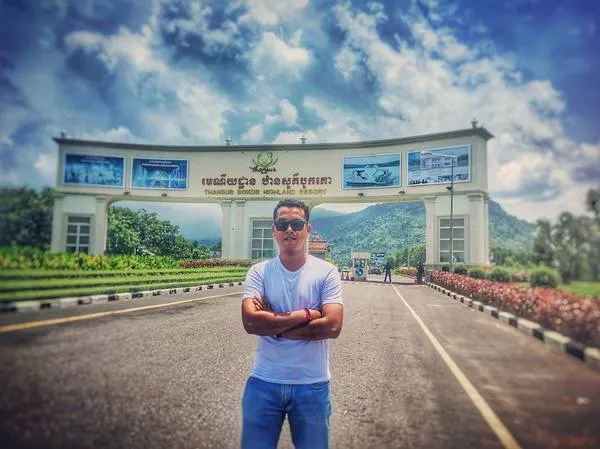 Khách sạn Thansur Bokor Highland Resort