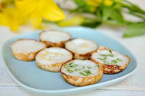 Khanom krok: Bánh dừa nướng thơm lừng