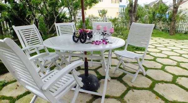 Không gian sân vườn tại Reveto Villa Đà Lạt