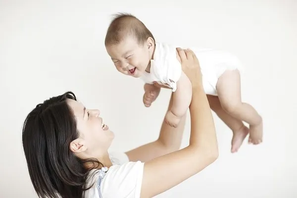 Không rung lắc trẻ