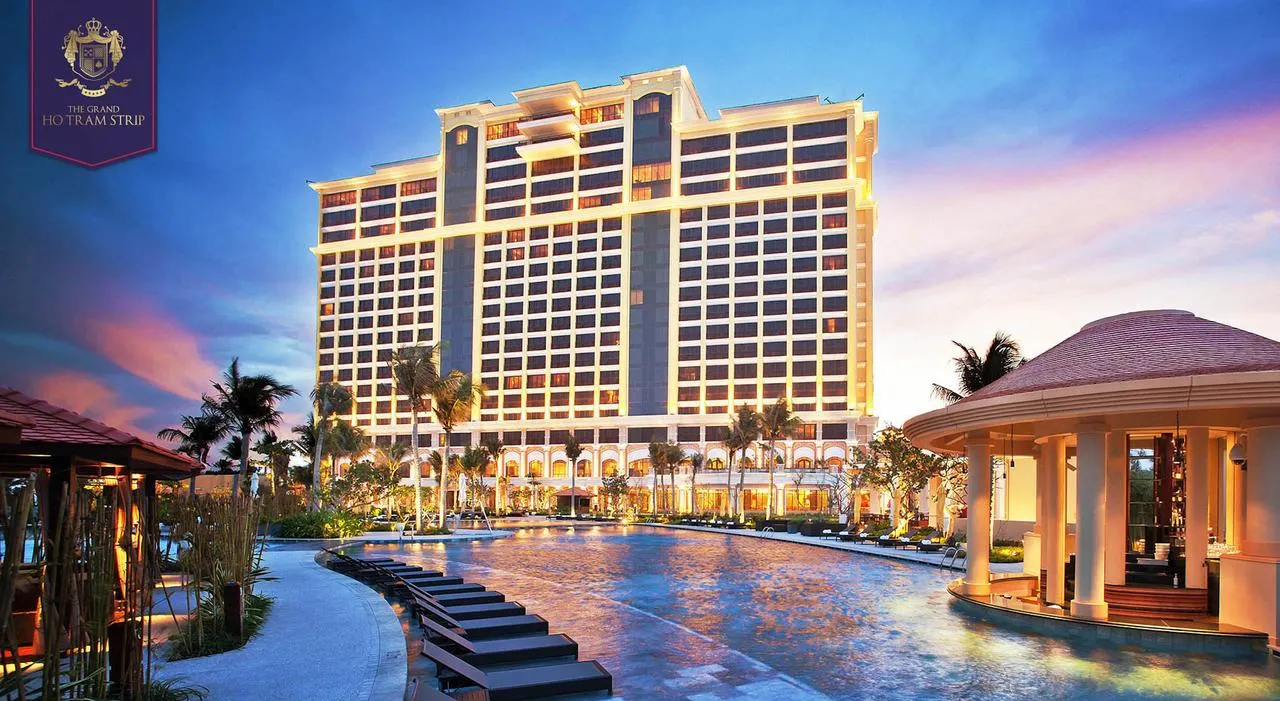 Khu nghỉ dưỡng The Grand Hồ Tràm Strip Vũng Tàu