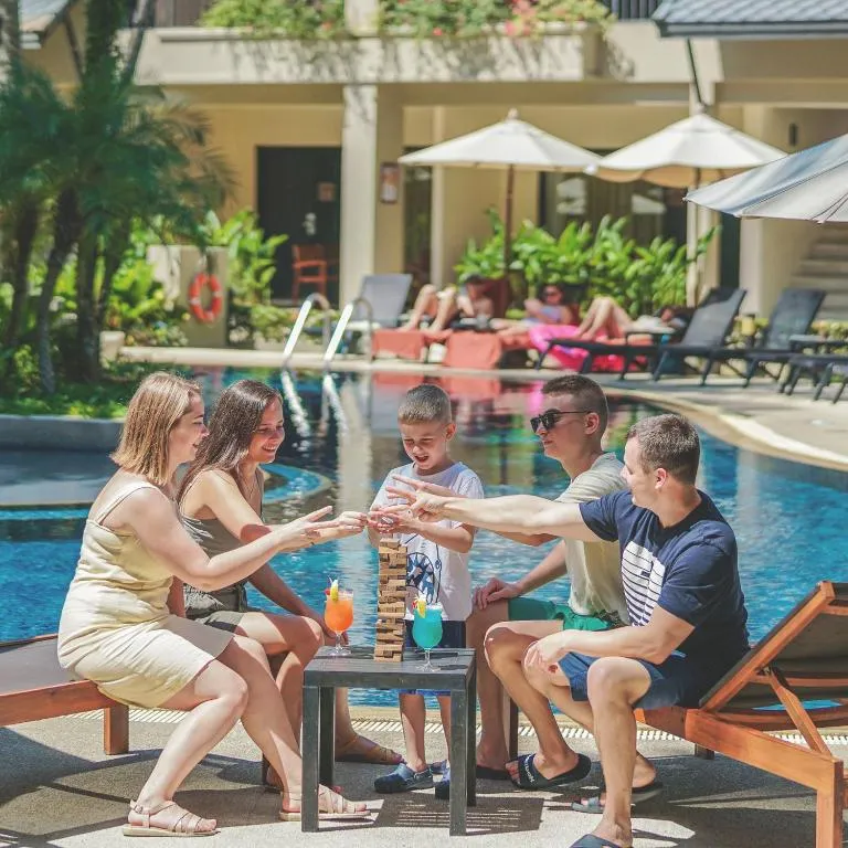 Khu vực ăn uống ngoài trời