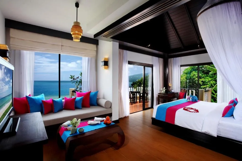 Khu vực hồ bơi Namaka Kamala Phuket