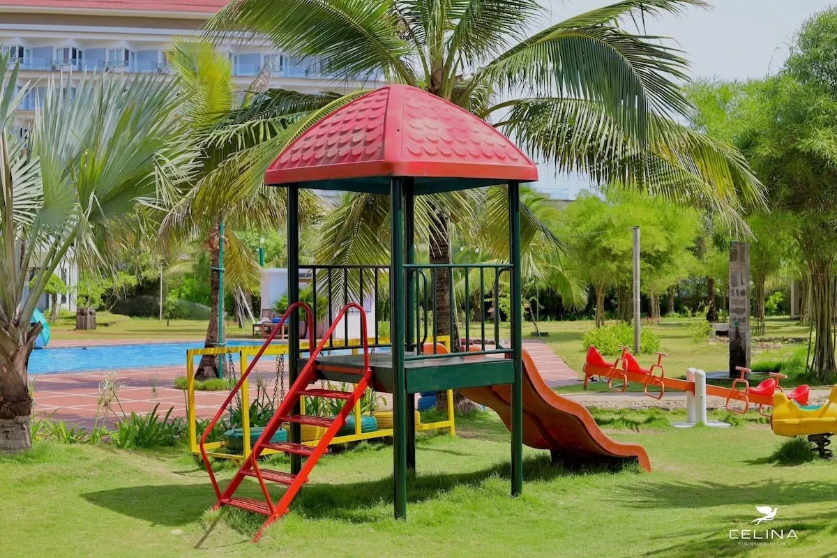 Khu vui chơi ngoài trời cho trẻ em