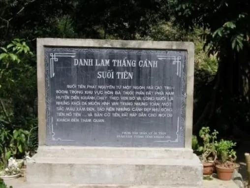 Khung cảnh thiên nhiên tại Suối Tiên Nha Trang