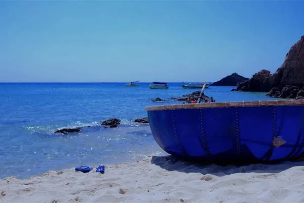Khung cảnh tuyệt đẹp trên bãi biển Kỳ Co, Quy Nhơn