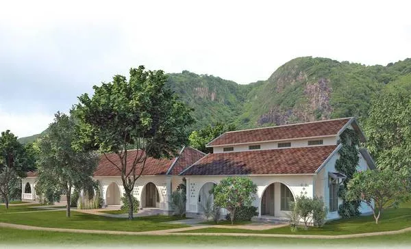 Khuôn viên xanh mát của Poulo Condor Boutique Resort &amp; Spa