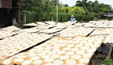 Làng bánh phồng Phú Mỹ