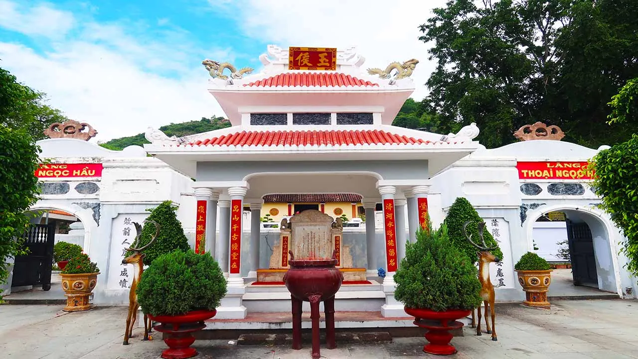 Lăng Thoại Ngọc Hầu