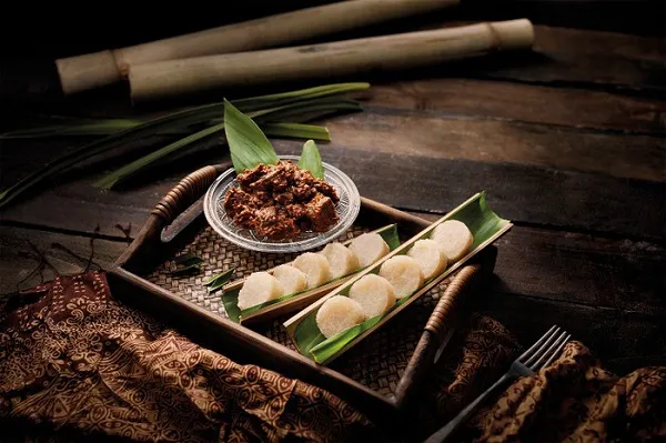 Lemang - cơm nếp nấu trong ống tre