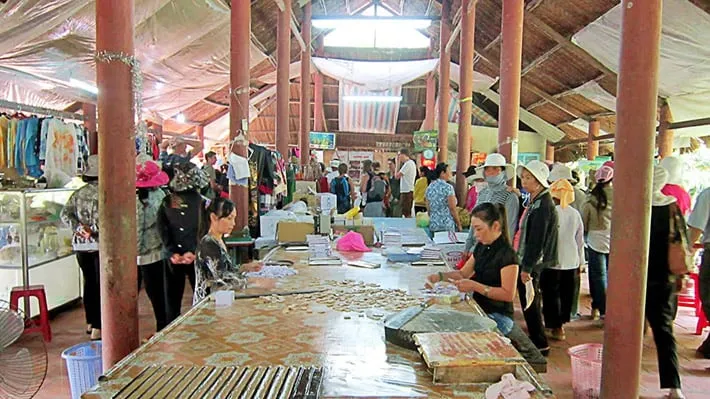Lò kẹo dừa Bến Tre