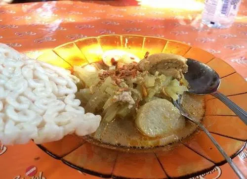 Lontong Sayur - Món ăn truyền thống của Indonesia