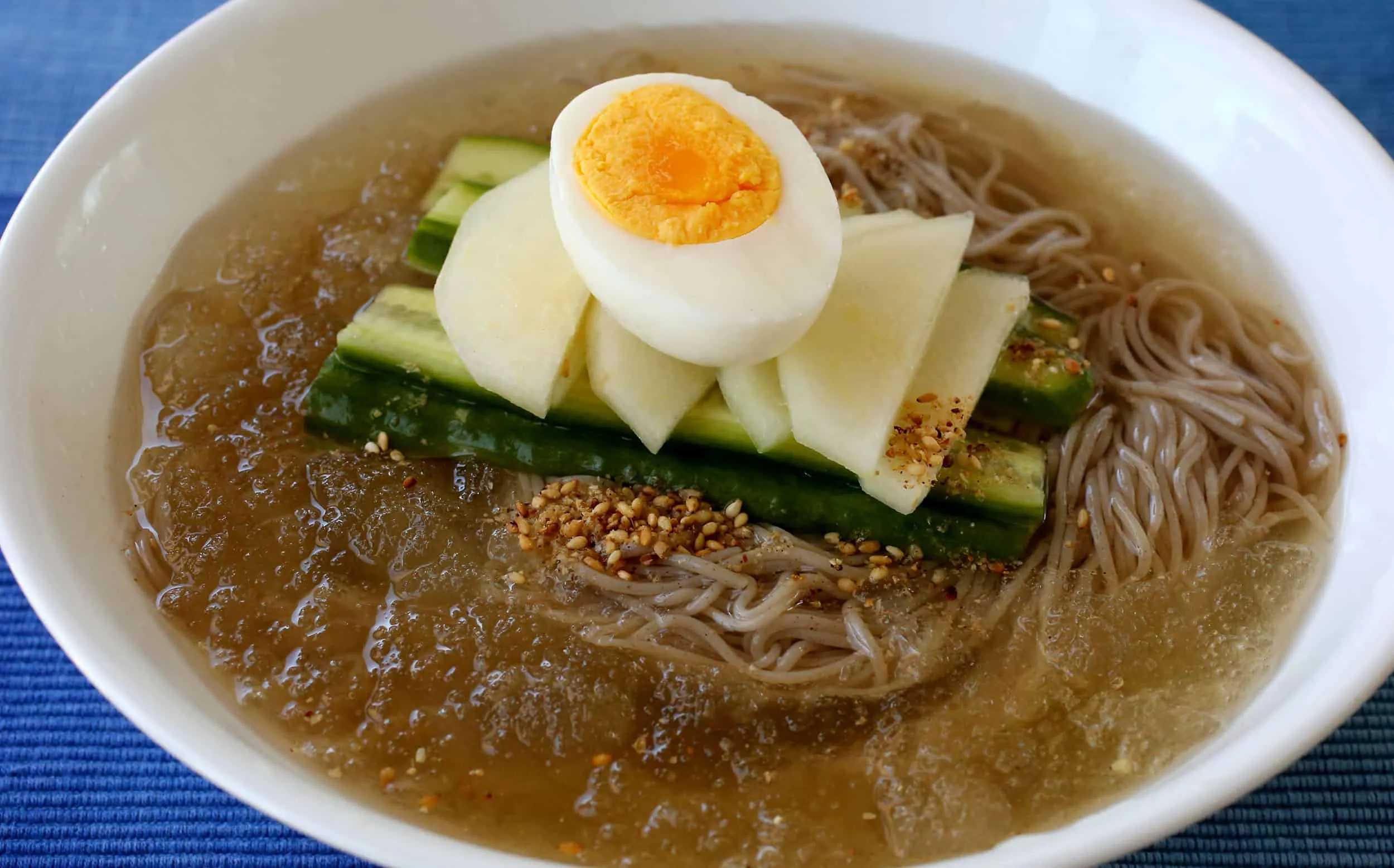 Mì lạnh Mul-naengmyeon