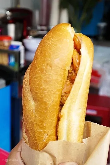 Mỗi ổ bánh mì 