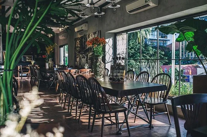 Món ăn tại Bụi Bistro