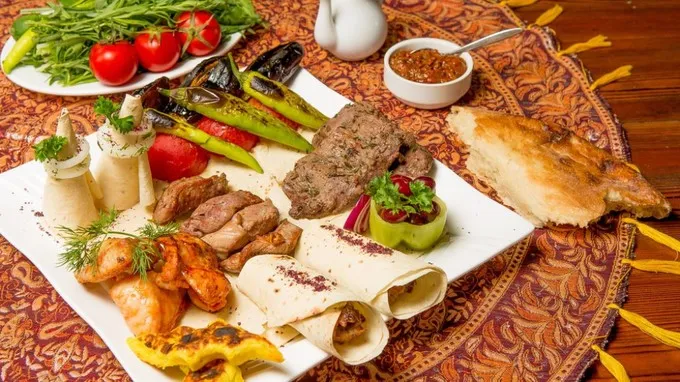 Món ăn truyền thống của Azerbaijan