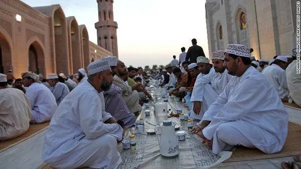 Món Shuwa truyền thống của Oman