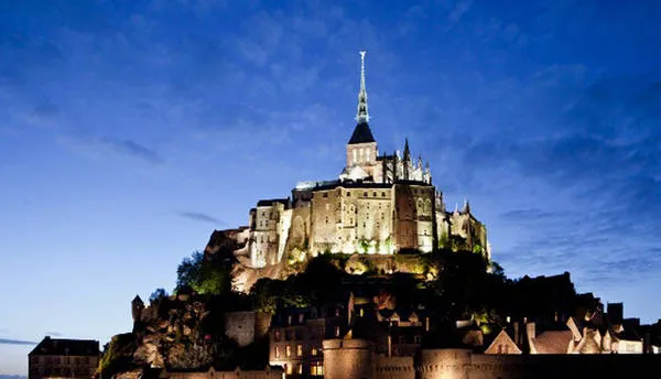 Mont-Saint-Michel, Pháp