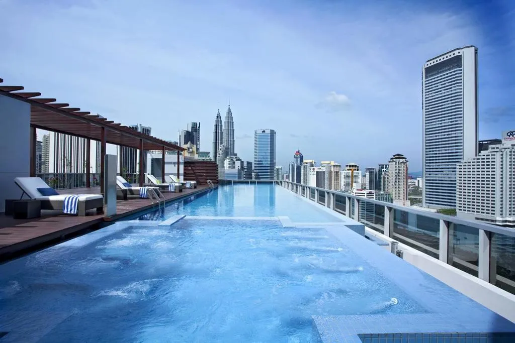 Một góc khác của thành phố nhìn từ Somerset Kuala Lumpur