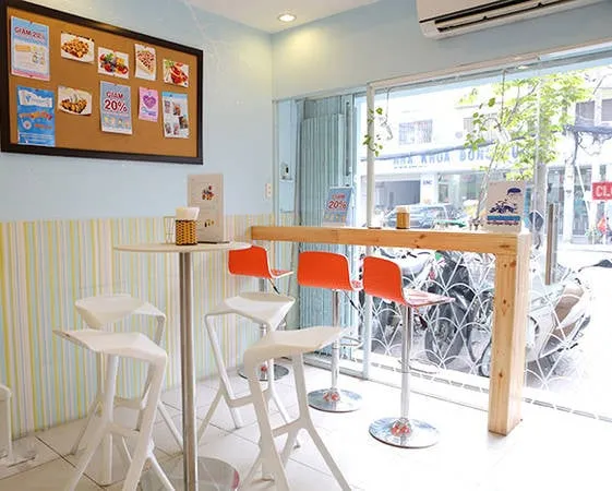 Một góc nhỏ xinh xắn tại Beanie's Crepes &amp; Waffles