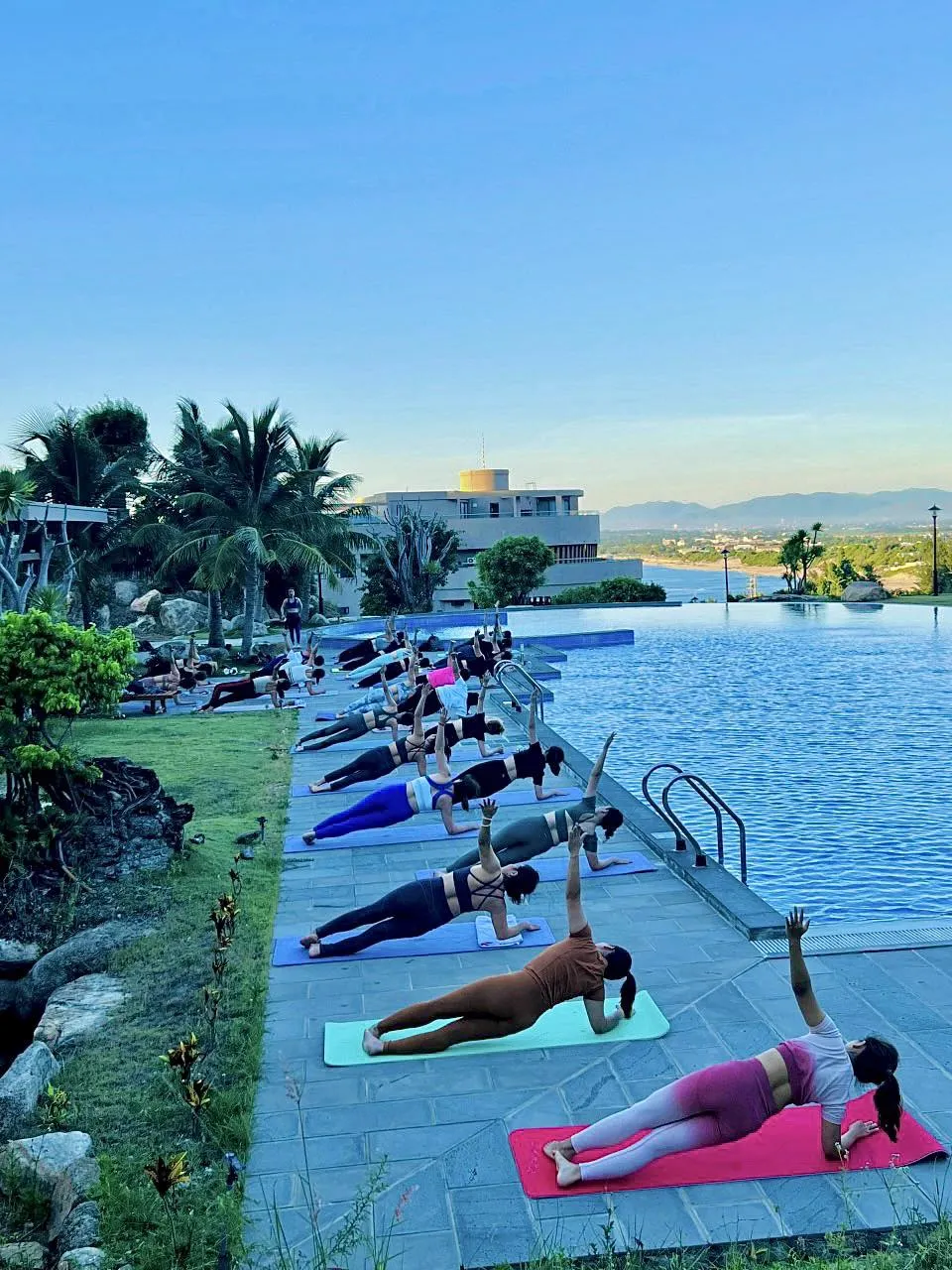 Một lớp yoga