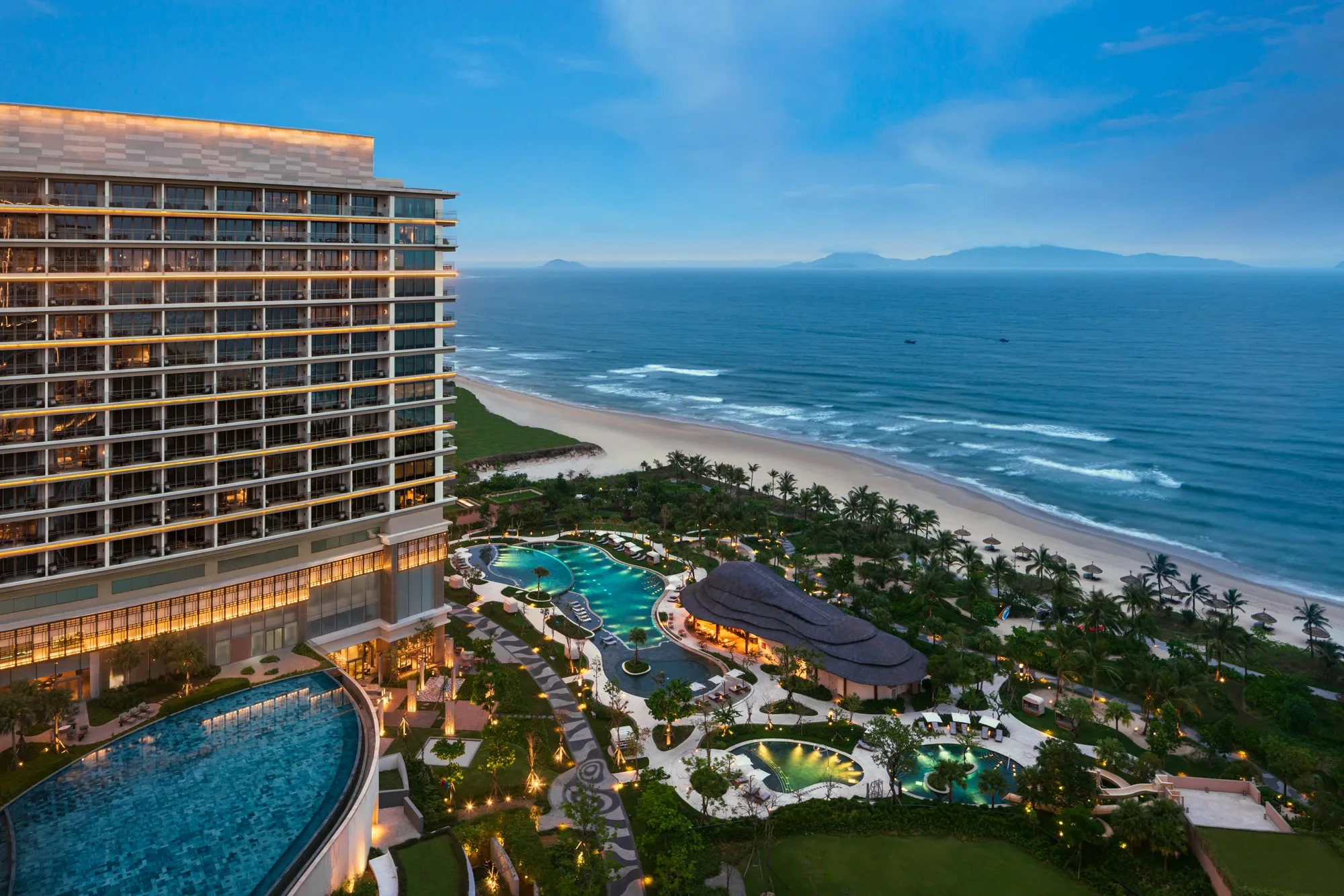 Ngoại cảnh New World Hoiana Beach Resort