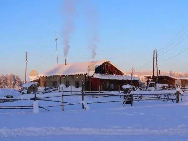 Ngôi làng Oymyakon hiện là nơi sinh sống của hơn 500 người Nga và các dân tộc thiểu số khác