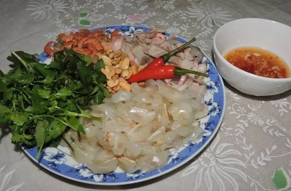 Nguyên liệu làm gỏi bòn bon