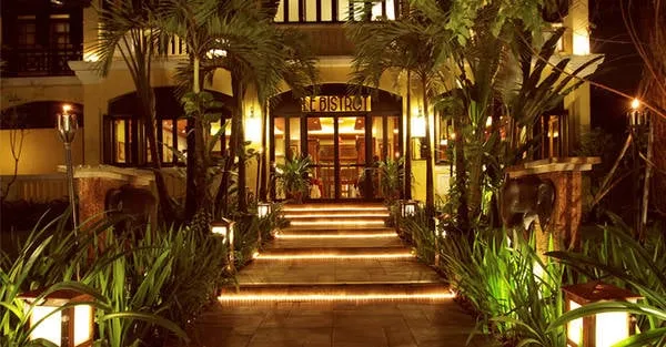 Nhà hàng Bistrot de Siem Reap mang phong cách Pháp. Ảnh: victoriahotels.asia