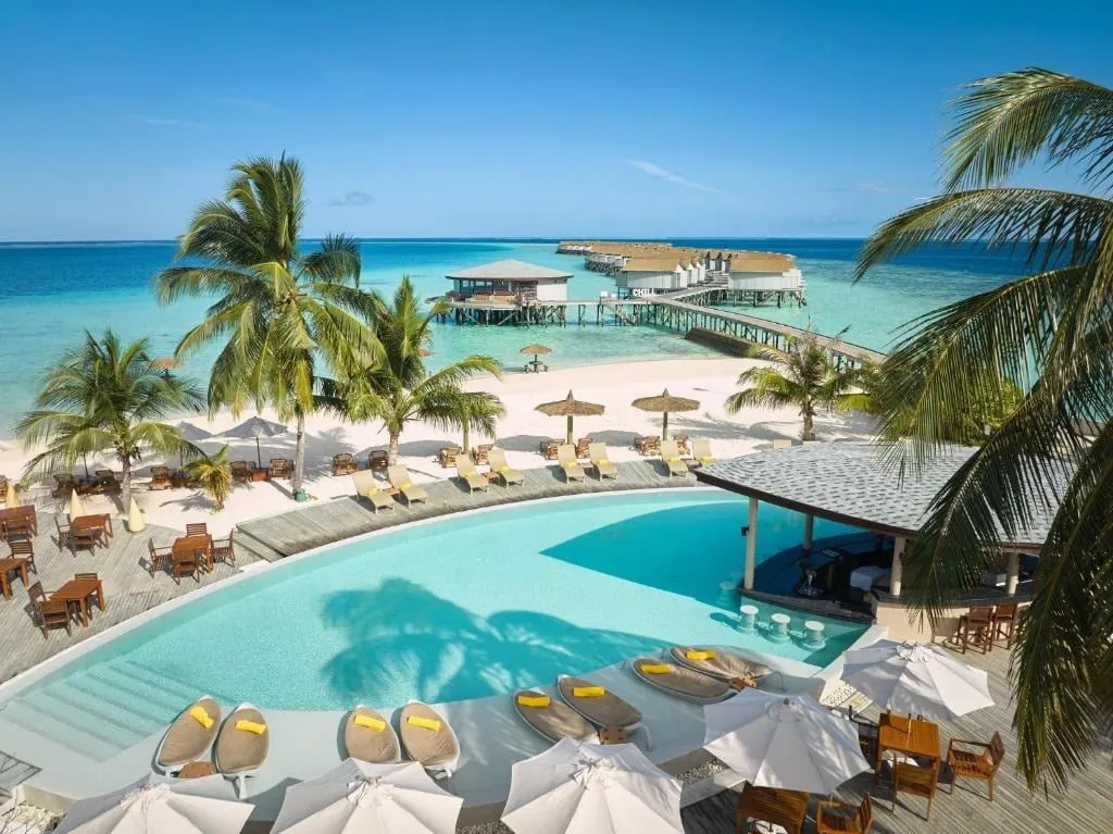 Nhà hàng sang trọng tại Centara Ras Fushi Resort &amp; Spa Maldives
