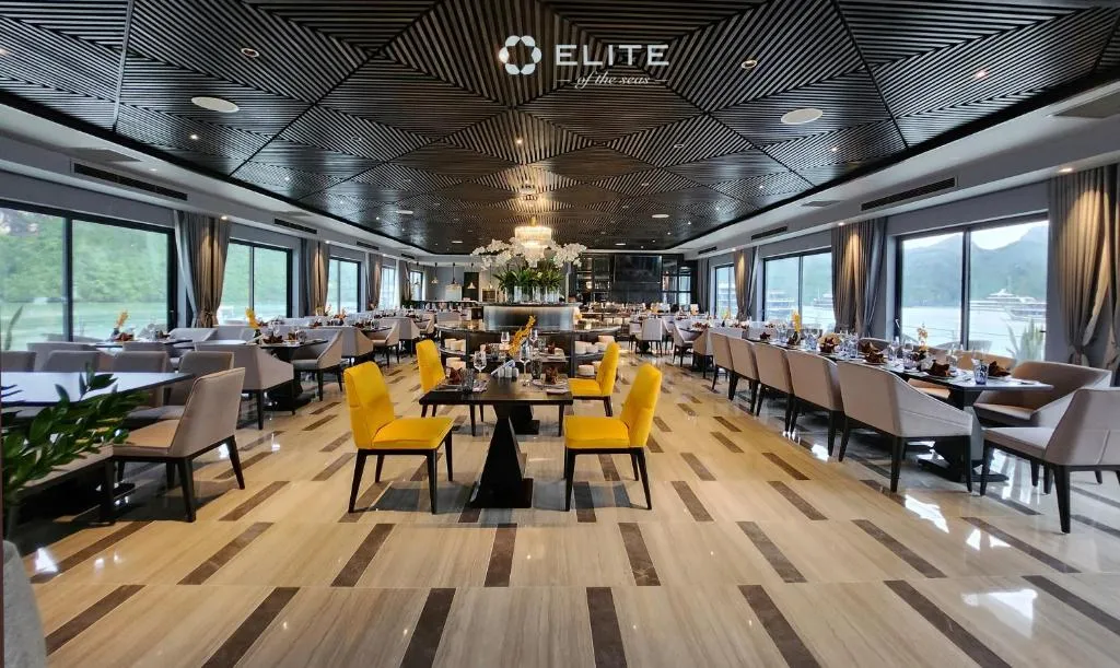 Nhà hàng trên du thuyền Elite Of The Seas Lan Hạ