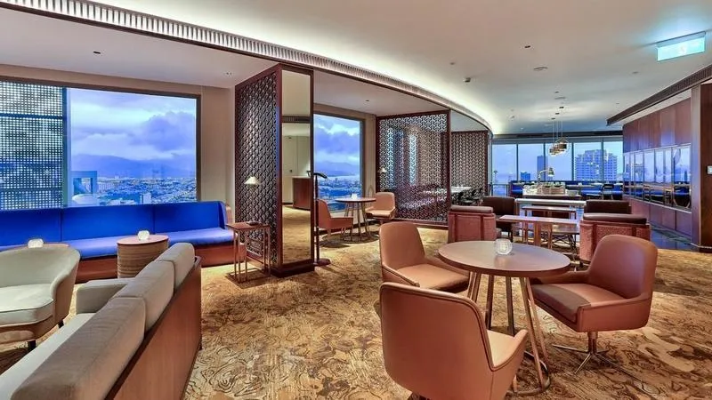 Nội thất phòng Guest Room tại khách sạn Hilton Đà Nẵng