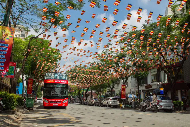 Nội thất xe buýt Hop-on Hop-off