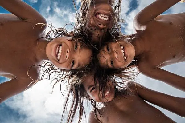Nụ cười trẻ em Bajau