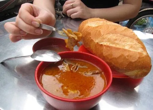 Phá lấu Dì Liên